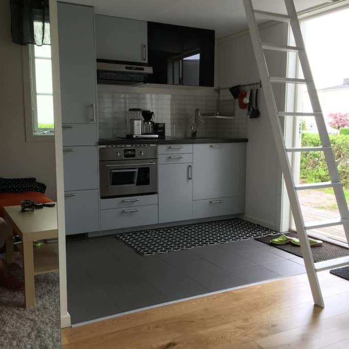 Villa Tiny House! Västervik Exterior foto